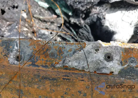 2002 Ford Explorer Sport Trac из США, поврежденный, VIN 1FMZU77E62UB26604